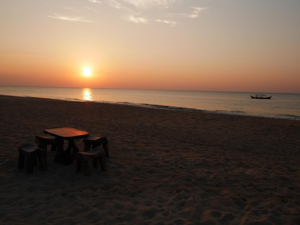 The Sunset Beach Resort - Koh Kho Khao Koh Kho Khao Island Zewnętrze zdjęcie