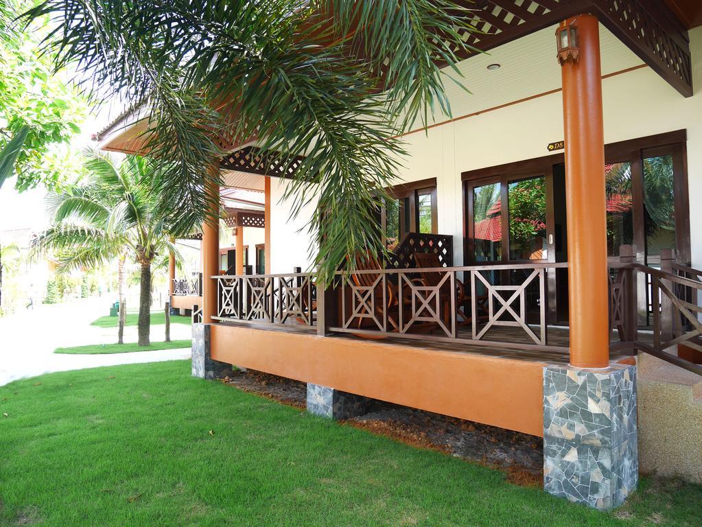 The Sunset Beach Resort - Koh Kho Khao Koh Kho Khao Island Zewnętrze zdjęcie